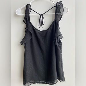 ✨Black Tank with Back Detail✨